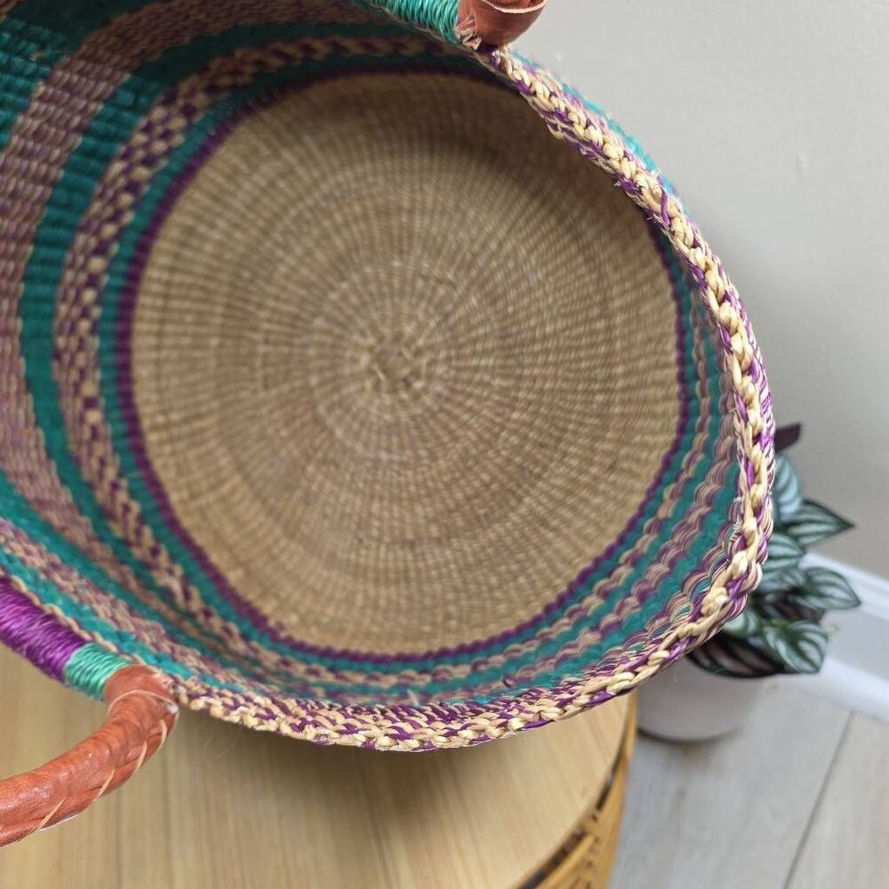 Large Handwoven Bolga Farmers Market Basket | Fair Trade Woven Tote - Picture 11 of 13